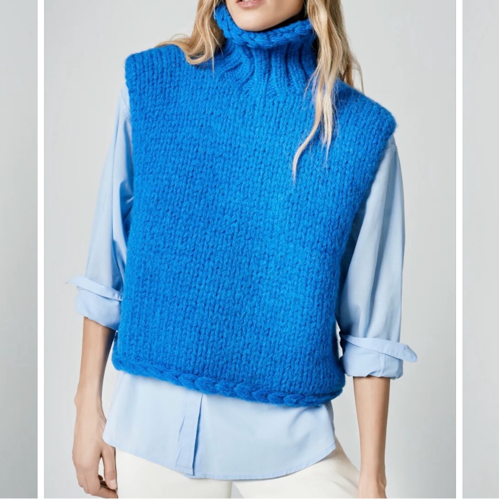 Smythe Blue Turtleneck Sweater Vest